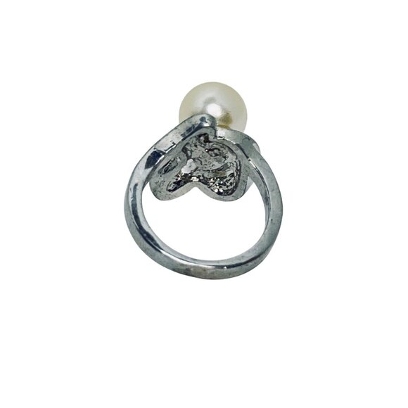 Silver Tone Ring With Faux Pearl & Rhinestone Accents Size 5 1/2 (R444) - Picture 7 of 7